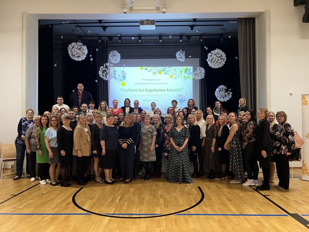 Seminar „Koolitoit kui kogukonna koostöö“ tõi Alatskivile kokku haridusasutuste köögipersonali ja toitlustuse eest vastutajad 